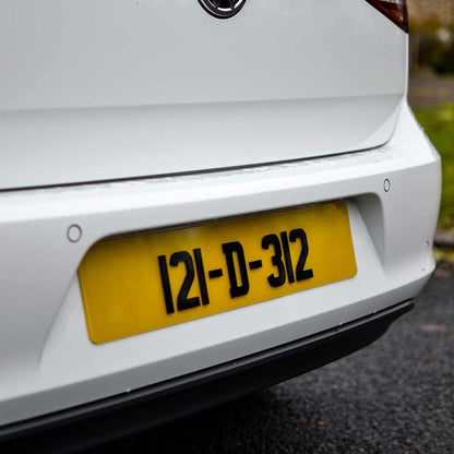 3D/4D Irish Number Plate - Plain Yellow - IRL Font - left