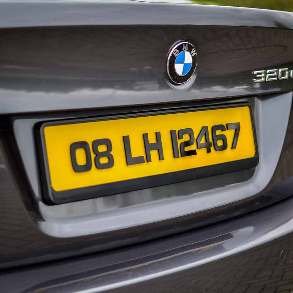 3D/4D Number Plate - Plain Yellow - Metro Font - 1