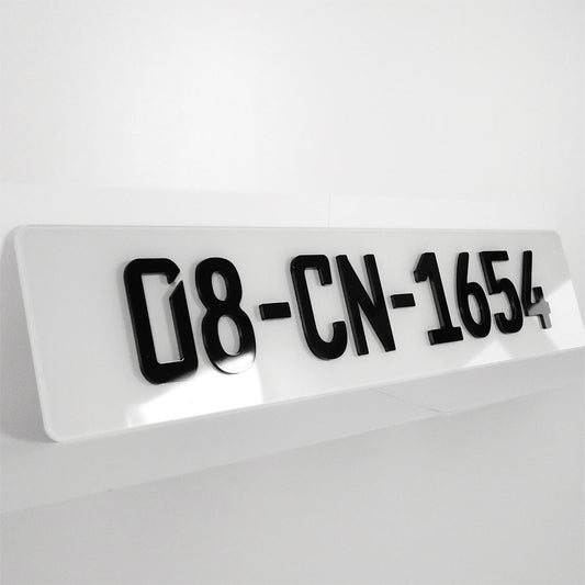 3D/4D Plain white Irish number plate, German Font - main